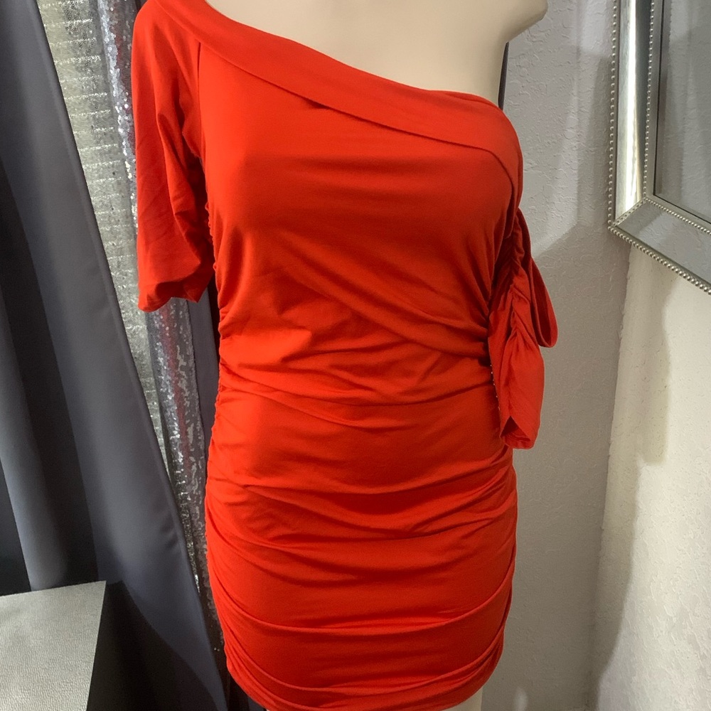 Asymmetrical Ruched Dress - Picture 4 of 4